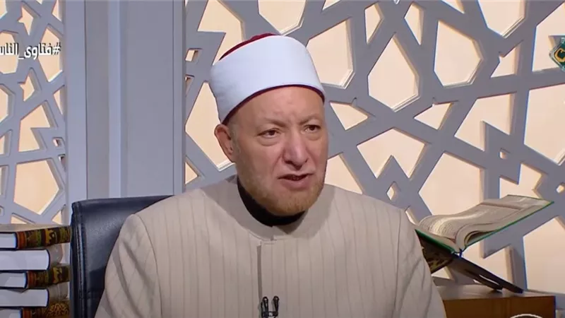 الشيخ عويضة عثمان يوضح حكم صيام المرأة دون إذن الزوج (فيديو)