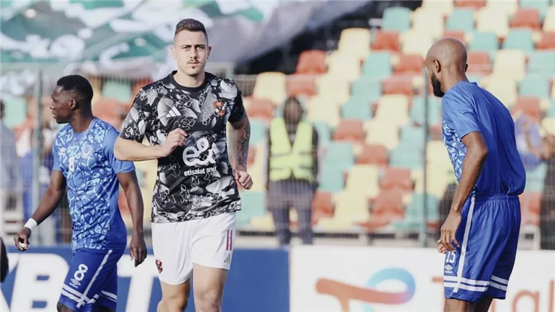 التعادل السلبي يفرض نفسه على الشوط الأول لمباراة الأهلي والهلال السوداني