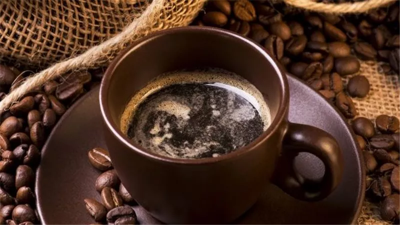 5 أسباب تجعل القهوة السوداء مشروبًا مثاليًا قبل التمرين