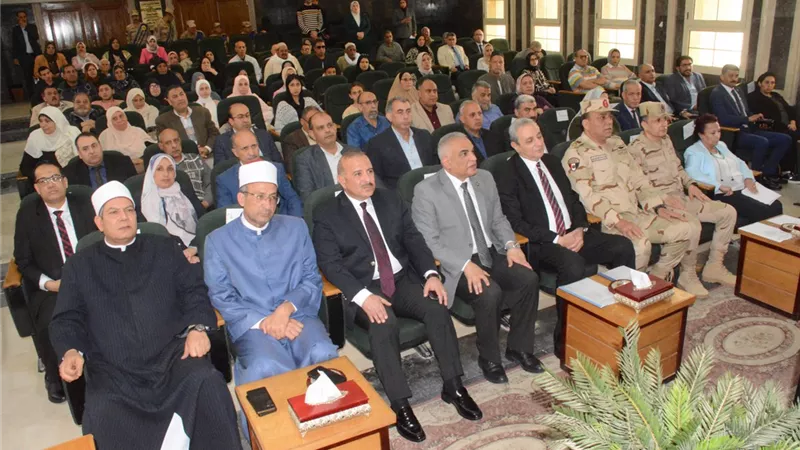 محافظ الغربية احتفالية وطنية كبرى لتكريم أسر الشهداء ومصابي العمليات الحربية