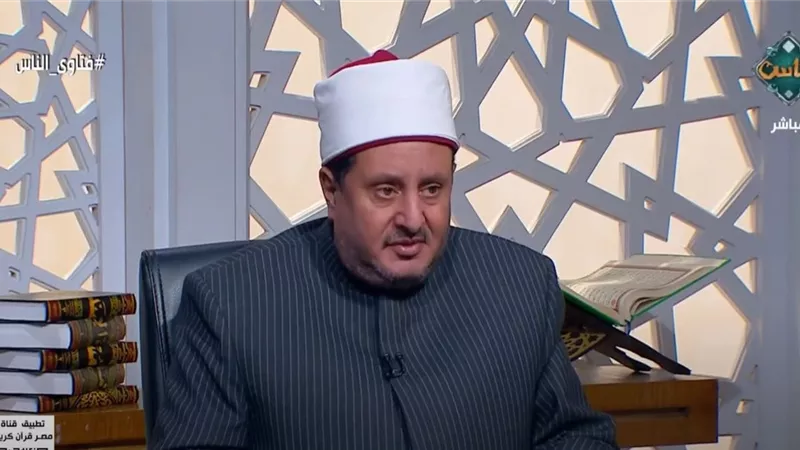 أمين الفتوى يوضح حكم التعصب الكروي بين جماهير (فيديو)