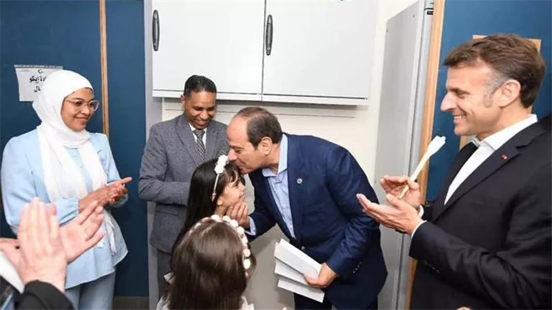 محمد وازن: زيارة ماكرون لمصر أربكت الداخل الإسرائيلي 