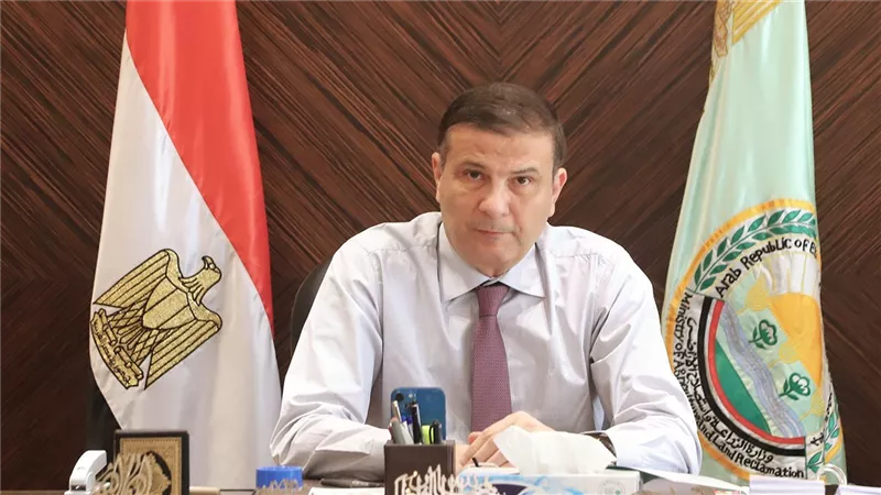 وزيرالزراعة ومحافظ الشرقية يتابعان ترتيبات مهرجان الخيول وتطوير حديقة الحيوان