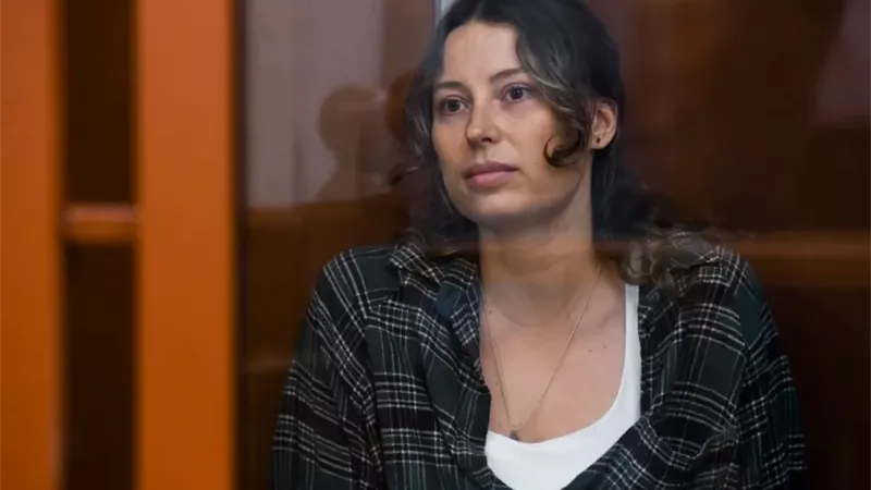 راقصة باليه متهمة بالخيانة العظمى تعود إلى أمريكا في صفقة تبادل سجناء مع روسيا