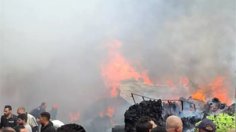 حريق يلتهم مصنعا للقطن بالمحلة.. وخسائر مبدئية تُقدّر بـ6 ملايين جنيه