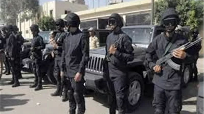 سقوط نصابين القاهرة فى كمين المباحث ..انتحلا صفة موظف بنك 