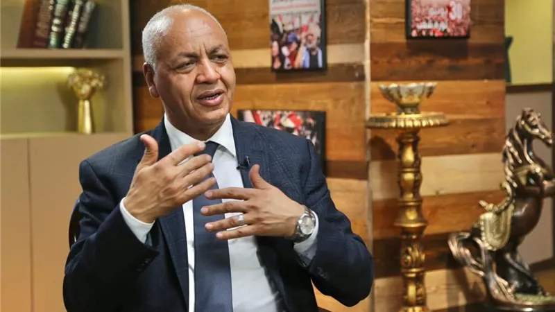 مصطفى بكري: الجيش الليبي يحمي الوطن من المؤامرات والفوضى