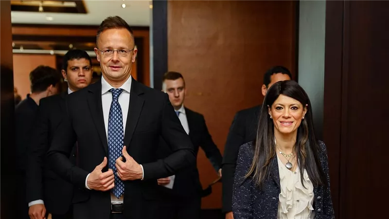 مصر والمجر يوقّعان بروتوكول تعاون فى 26 مجالًا مشترك 
