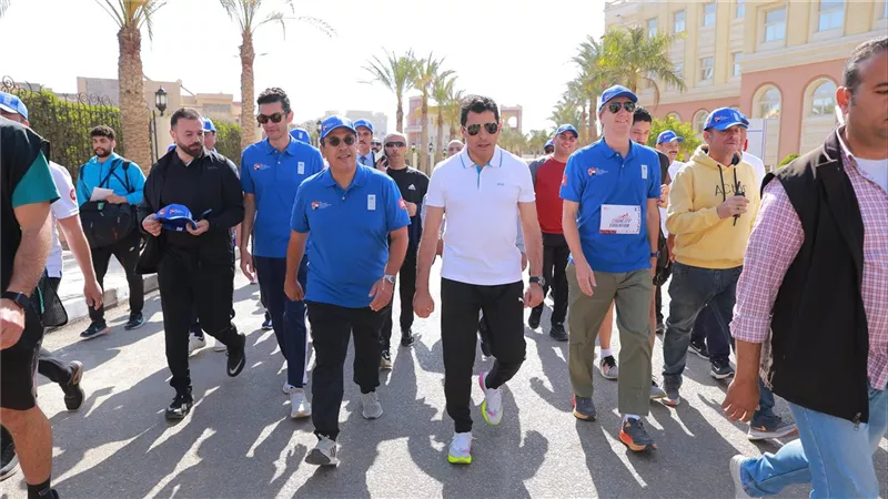 الجامعة البريطانية وبرنامج الأمم المتحدة الإنمائي يطلقان ماراثون تعليميا