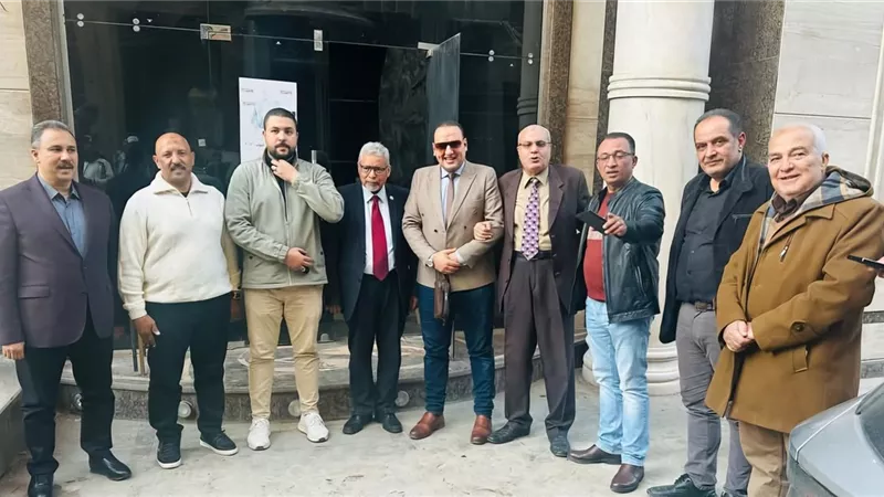 تصالح طبيب المنزلة مع البرلماني المعتدي عليه في جلسة ودية بالدقهلية