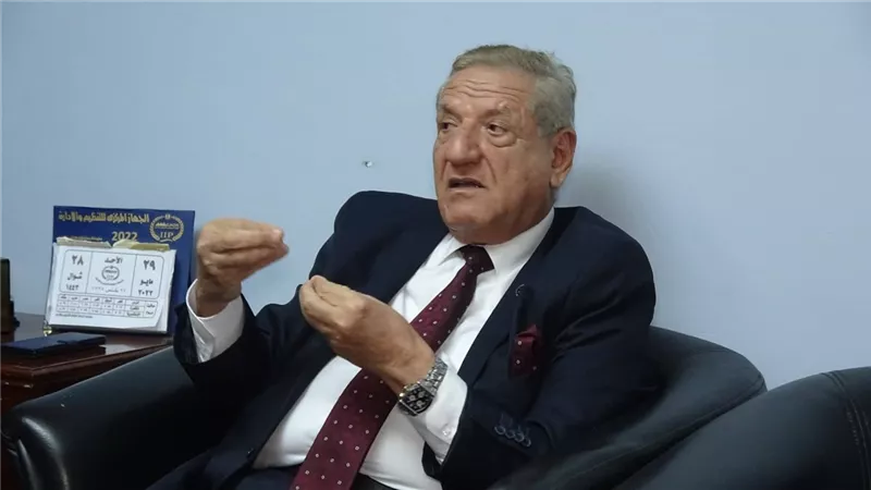 فخري الفقي: الجيش والشرطة مصنع الأمن والأمان في مصر