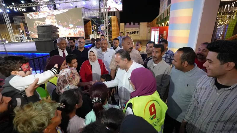 بمشاركة 600 طفل.. محافظ أسيوط يشهد احتفالية يوم اليتيم بمدينة الملاهي (صور)