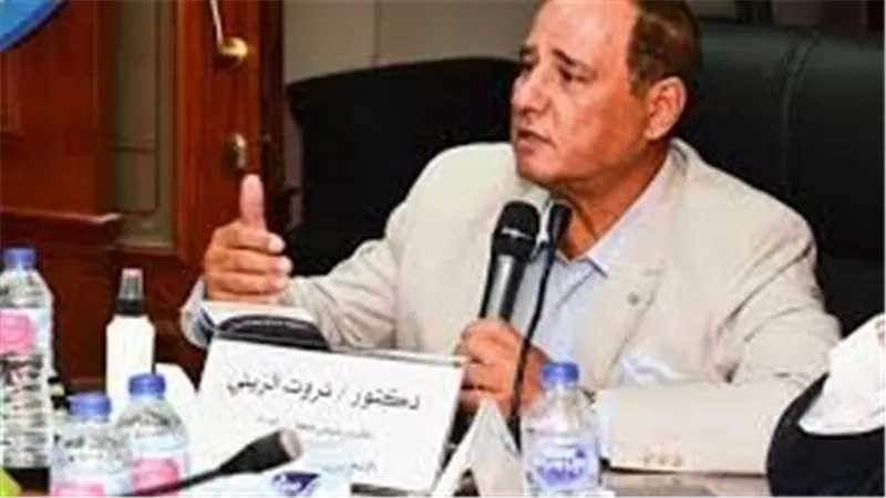 «البيض آمن».. ثروت الزيني يكشف حقيقة تلوث البيض المصري بالسالمونيلا
