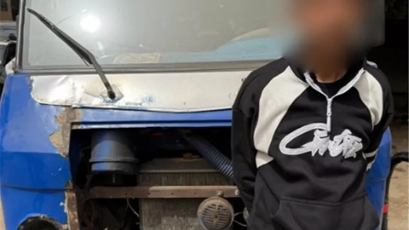 الهروب القاتل.. ضبط سائق ميكروباص صدم شابًا وفر هاربًا بالقاهرة