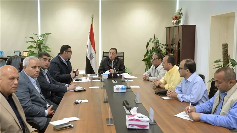 مدبولي: توجيه بالتنسيق مع الشركات بشأن موقف أراضي قطاع غرب رأس الحكمة