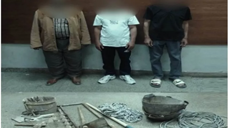 البحث عن الثراء السريع.. ضبط عصابة التنقيب عن الآثار بمصر القديمة