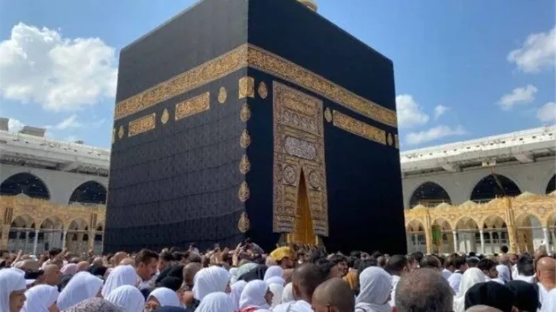 تزامنا مع اقتراب موسم الحج 2025.. آخر موعد لـ دخول المعتمرين إلى المملكة