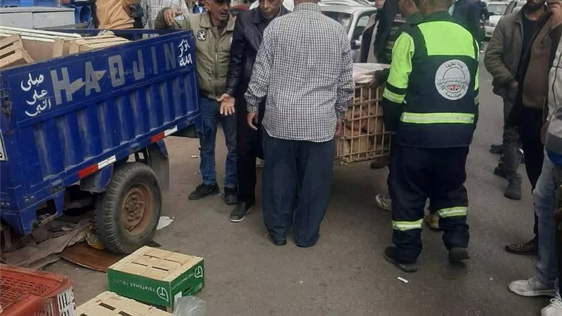 الأجهزة التنفيذية بأحياء بوسعيد تواصل حملاتها المكبرة لإزالة الإشغالات