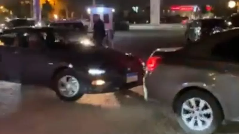 رامي صبري يمنع التصوير من داخل عزاء حماته بمسجد الشرطة