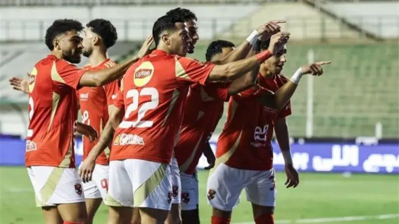 زد يطلب استعارة الساعي.. وخالد عبد الفتاح يرحل عن الأهلي
