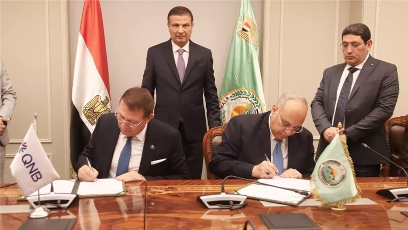 الزراعة: توقيع بروتوكول تعاون بين مركز بحوث الصحراء وبنك QNB مصر
