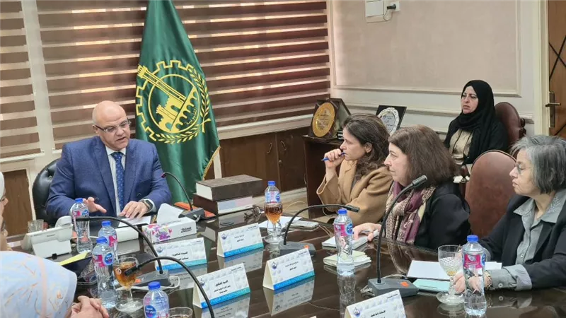 محافظ القليوبية يعقد اجتماعًا لمتابعة مشروع البنك الدولي لادارة تلوث الهواء