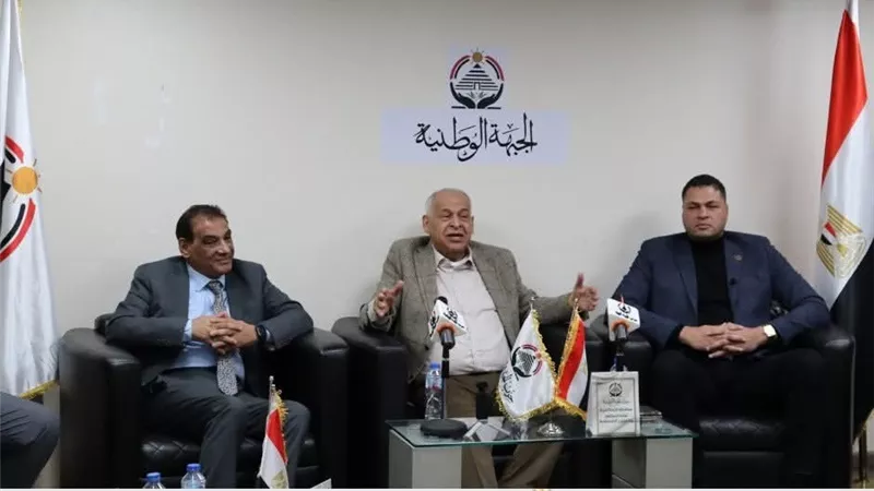 حزب الجبهه بالإسكندرية يناقش معوقات الاستثمار و أليات دعمه
