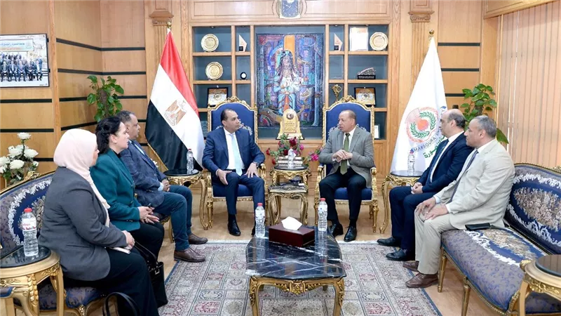 التكامل المؤسسي يعزز الرعاية الطبية: مستشفيات المنصورة الجامعية نموذج للنجاح