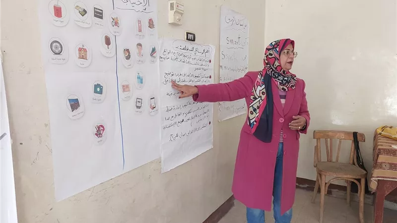 محافظ قنا: تمكين المرأة استثمار حقيقي لتحقيق التنمية المستدامة