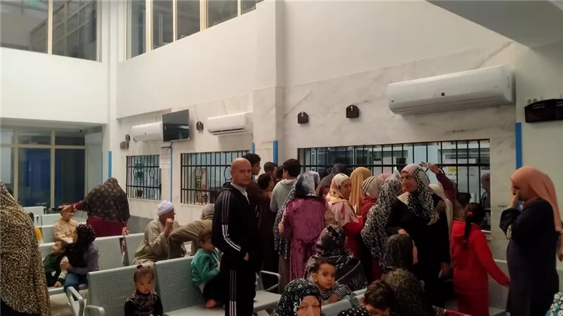 الكشف على 253 حالة وتحويل 66 لاستكمال العلاج في قافلة طبية بالمنوفية