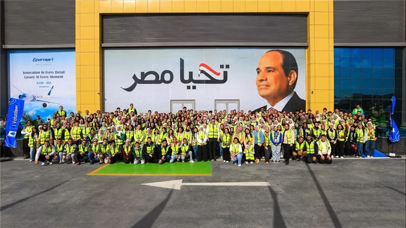 وزير الرياضة يهنئ وزير الثقافة بنجاح النسخة الـ57 لمعرض القاهرة الدولي للكتاب 