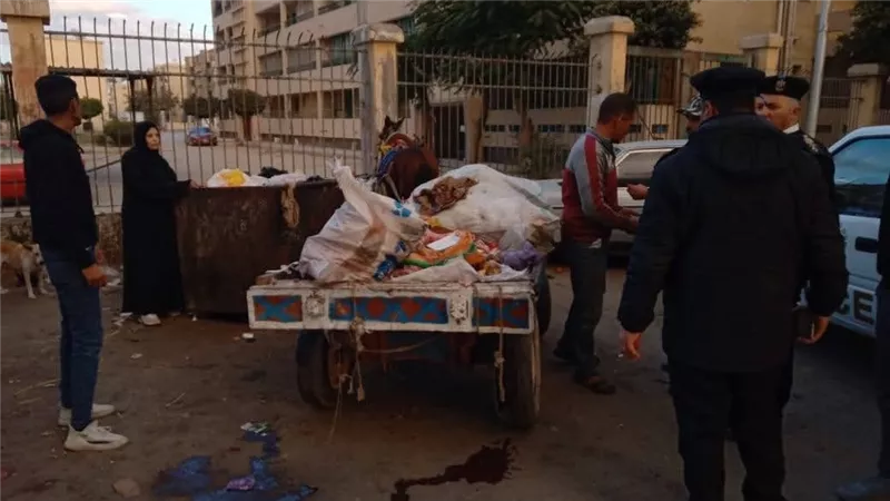 محافظ الإسماعيلية يتابع جهود وحدة تنظيم المخلفات في تكثيف حملاتها
