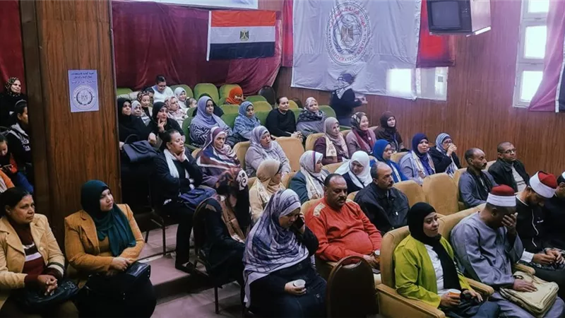 ندوة بمجمع إعلام قنا حول الحفاظ علي البيئة مسئولية مجتمعية