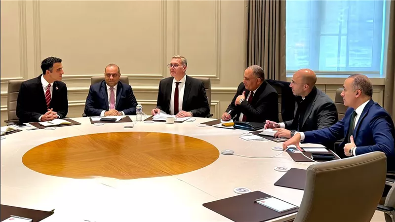 وزير البترول يبحث مع شيفرون الأمريكية تسريع ربط حقل أفروديت القبرصي بمصر