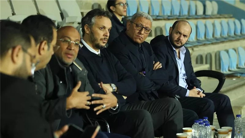 المجلس الاستشاري لبيراميدز يدعم اللاعبين والجهاز الفني قبل السفر إلى نيجيريا