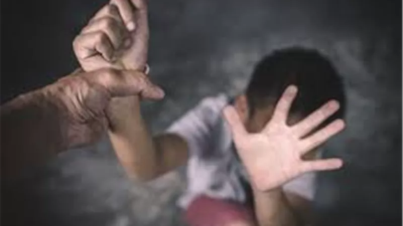 القبض على سباك قام بالاعتداء الجنسي على طفل في الهرم