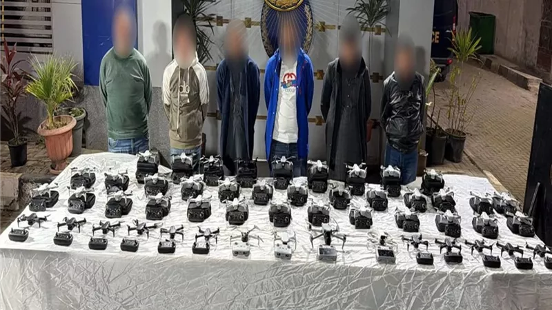 سقوط مروجي طائرات الدرون بالقاهرة وبحوزتهم 46 قطعة 