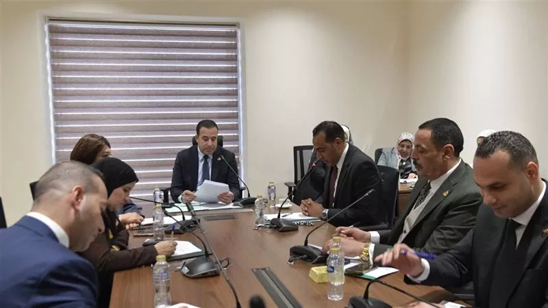 الاثنين.. “اتصالات النواب” تفتح ملف تقنين استخدام الأطفال للإنترنت والهواتف