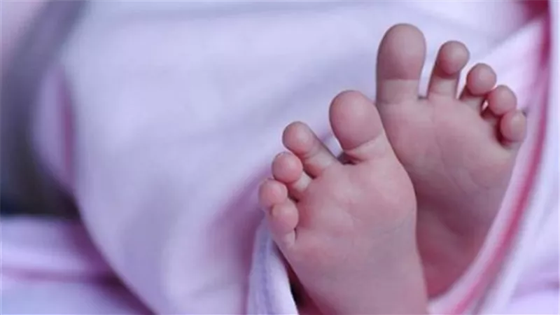 خوفا من الفضيحة.. اعترافات صادمة للأم المتهمة بالتخلص من رضيعها ببولاق الدكرور