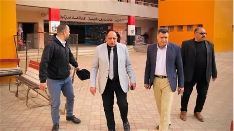 وكيل مديرية التربية والتعليم بالقليوبية يتابع جاهزية مدارس الخصوص