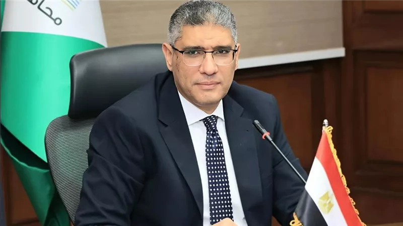 وداعًا للزحام.. محافظ الجيزة يتابع تطوير شارع ناهيا بـ 