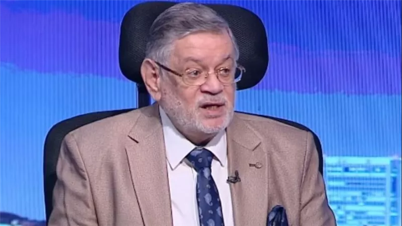 ثروت الخرباوي: بقاء مدبولي يحسم بالإنجاز لا بالمدة.. والكفاءة كلمة السر 