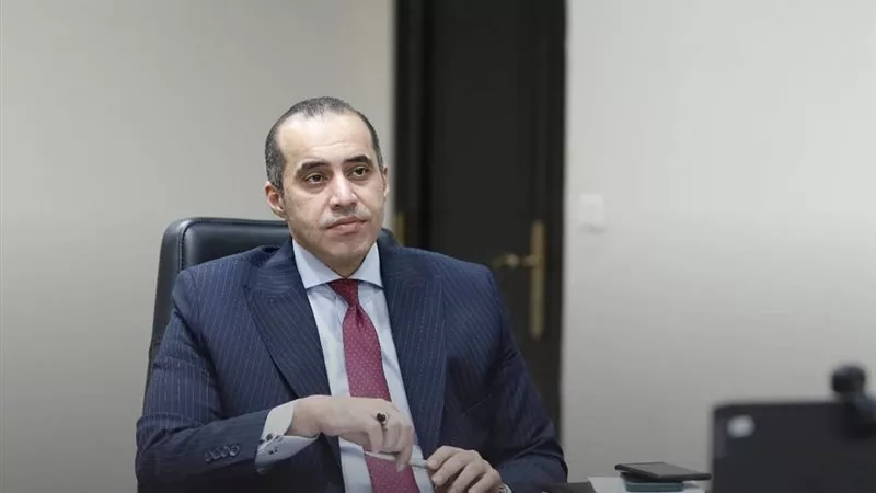 المستشار محمود فوزي: الحكومة تقدر وتحترم وتشجع أعضاء البرلمان 