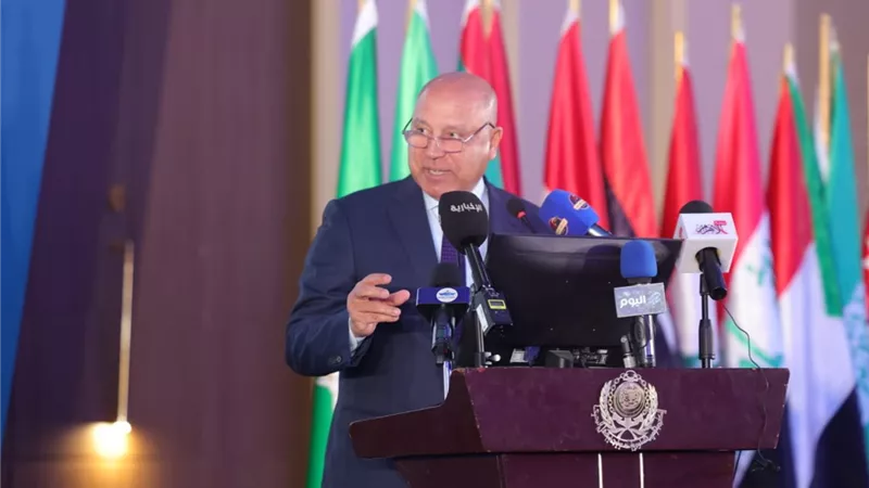 كامل وزير: مستقبل التجارة الدولية أصبح يرتكز على ممرات لوجستية تتسم بالكفاءة