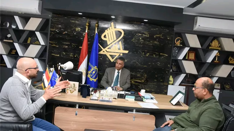 محافظ أسوان: تطوير الإسعاف النهري يرفع الأمان الصحي ويواكب الحركة السياحية