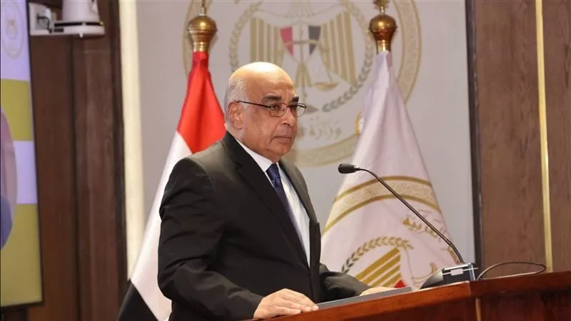 مصادر لـ نيوز رووم: وزير العدل خارج التشكيل الحكومي الجديد