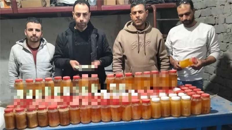 ضبط 120 كيلو عسل و35 كارت الفلاح بغرض الاتجار بكفر الدوار