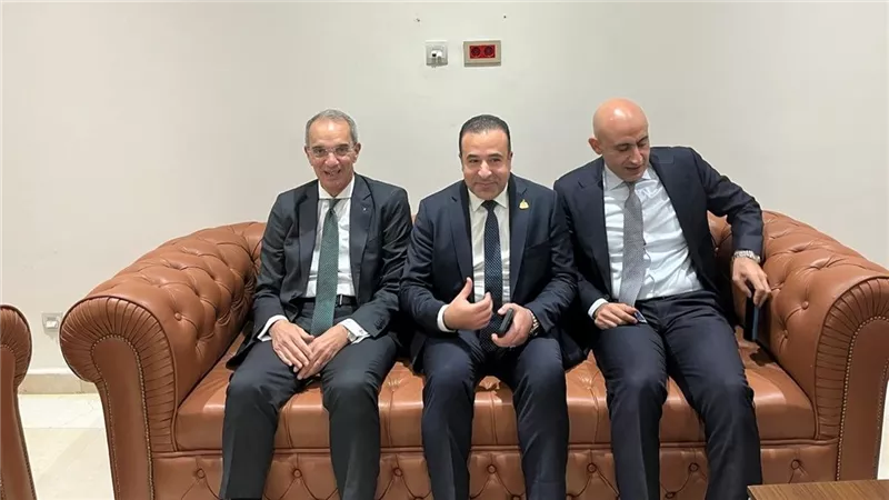 بمشاركة 3 وزراء وفنانين وممثلي الأزهر.. بدء اجتماع اتصالات النواب بعد قليل