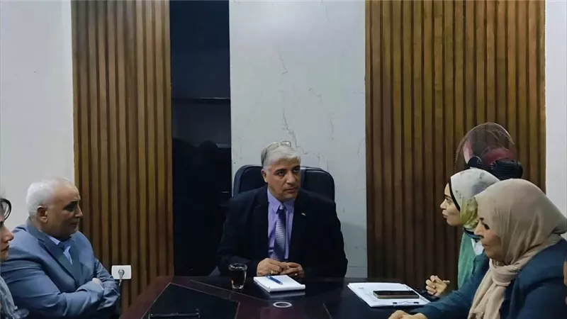 جولة ميدانية لمتابعة انتظام العملية التعليمية بإدارة قنا