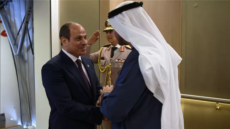 الرئيس السيسي ونظيره الإماراتي يعقدان لقاءً ثنائيا في أبوظبي